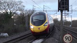 Video Trains at speed through WolvertonPendolinos call at Milton Keynes Central 12017 [upl. by Gilmore]