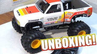 MTX1  TH1 2WD RC Monstertruck  Unboxing [upl. by Hewitt]