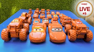 Clean up muddy minicars amp disney pixar car convoys Play in the garden [upl. by Yseult]