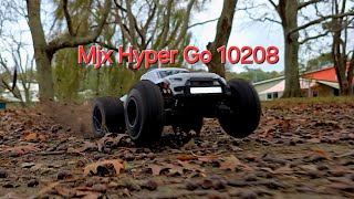 Mjx Hyper Go 10208 110 Monster truck bashing （美嘉欣 小怪兽 小树林拉灰） [upl. by Ylus968]