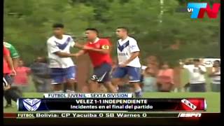 Batalla campal en Inferiores La 6ta de Independiente y velez se mataron a golpes [upl. by Melvena]