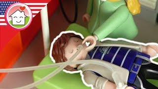 Playmobil film english Daddy Has a Tummy Ache  Celiac disease  The Hauser Family [upl. by Orten]