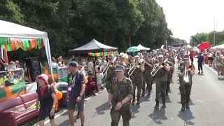 Gebirgsmusikkorps Garmisch Partenkirchen Intocht 4daagse Nijmegen deel 1 [upl. by Thanh]