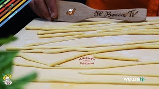 401  Pici fatti in casace lha chiesti anche la NASA antica pasta tipica toscana fatta a mano [upl. by Barnett]