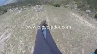 Como meter los pies en tu arnes de parapente [upl. by Staffan]