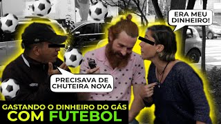 Infiéis 214 Desempregado pego Mentindo pra noiva Jogava bola futebol escondido [upl. by Thorpe]