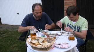 Surströmming  Köstliche Abendunterhaltung realer Blickwinkel [upl. by Anilys441]