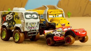 Disney Cars XRS Xtreme Racing Series Mud Racing suspensions McQueen Toys STOP MOTION Animation [upl. by Aticnemrac]