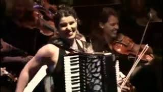 The Irish Washerwoman played by Tracey Collins accordion [upl. by Neeneg127]