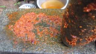 How to make Sri Lankan Katta Sambal Or Massi Sambal in Tamil [upl. by Inait287]