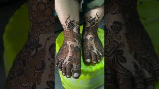 BEAUTIFUL MEHNDI DESIGNS Mehndi design for feets  feets mehndi design [upl. by Lewap]