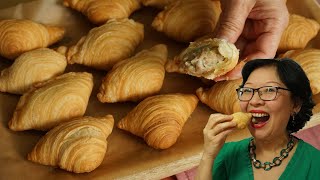 Pâtés chauds au poulet en pâte feuilletée enroulée en spirale  recette étonnante et festive [upl. by Ateekahs682]