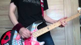 Rat a Tat Fall Out Boy bass cover [upl. by Viridis72]