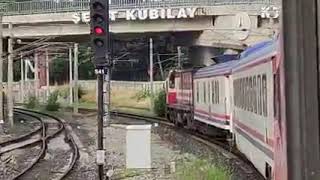 DE 24402 Konya İzmir Mavi Yataklı Treni Menemenden Çiğli Cihetine Doğru İlerliyor TCDDTasmaclk [upl. by Fellner177]