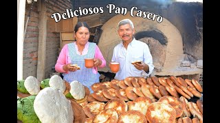 Pan Casero con queso de cabra  En horno de barro [upl. by Stig]