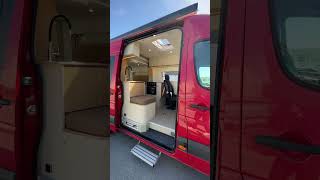 AVANTAPRÈS Fourgon Mercedes Sprinter 6m aménagé surmesure VANTOUR [upl. by Sirotek]