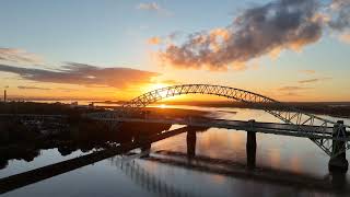 Between the bridges of the river Mersey [upl. by Garibull]