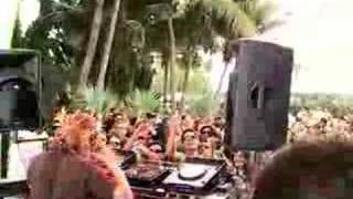 James Zabiela tears up the Beatport Pool Party  Miami WMC 2008 [upl. by Enowtna]