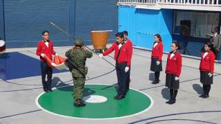 Incineración de la Bandera Nacional Colegio Oxford 2017 [upl. by Bullen]