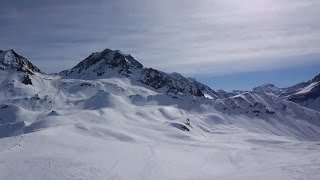 Les Arcs  Vue aérienne en drone [upl. by Breskin]