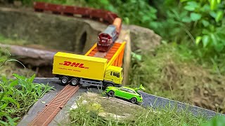 Trains vs Trucks 😱 Ho Scale Derailment and Fails [upl. by Winne674]