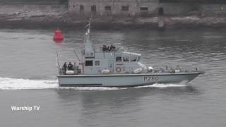 HMS DASHER P280 ENTERS DEVONPORT NAVAL BASE AT DEVILS POINT STEPS  16th March 2017 [upl. by Haim]