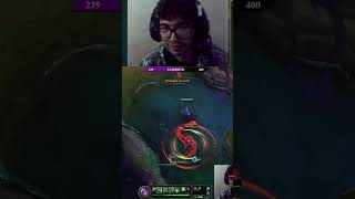 AMBESSA LA Q NO DEJA PINGA CON CABEZA TWITCHTVJULIAMKSshorts fyp gaming leagueoflegends [upl. by Con]