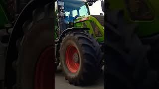 Fendt 724 Vario fendtkronefarmlife [upl. by Yelrebmyk]