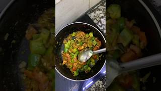 Lunch preparation Aloo Shimla mirch recipe healthyfood ytshorts viralvideo homemade indianfood [upl. by Alyakim186]