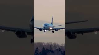 B737200 Landing Approach With ATC Communications [upl. by Lattie]