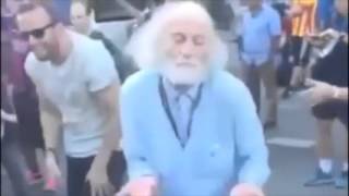 Abuelo Bailando Electronica [upl. by Llebpmac]