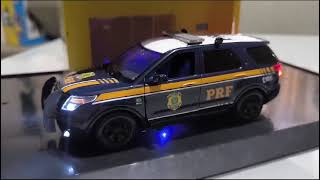 124 miniatura viatura PRF Polícia Rodoviária Federal com luzes e sons hino da PRF e sirenes [upl. by Trent]