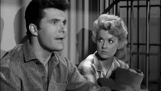 The Beverly Hillbillies S01E032 The Clampetts In Court [upl. by Guss444]