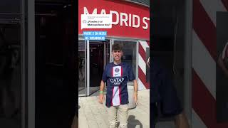 ENTRO EN LA TIENDA DEL ATLETICO CON LA CAMISETA DEL PSG [upl. by Aleunamme]