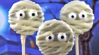 Halloween Cookie Pops Make Mummy Cookies  Cooking with Squish Halloween Special [upl. by Etteiram]