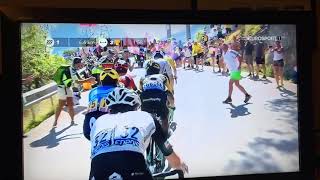 Chris Froome Alpe dHuez Tour de France spat slapped punched [upl. by Plossl]