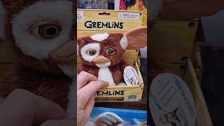 Singing Gizmo Big must have Neca figure christmas gremlins [upl. by Woolley]