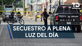 Secuestran a persona a plena luz del día en el centro de Guadalajara lesionaron a otras dos [upl. by Aihseit611]