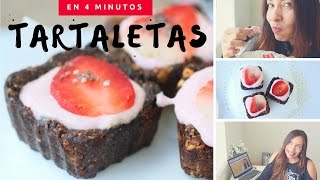 TARTALETAS DE FRESA Y YOGUR  MERIENDA SALUDABLES EN 4 MINUTOS Recetas Lily [upl. by Nivalc]