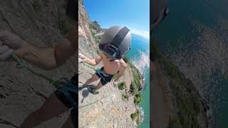 Arrampicare a Sperlonga sul mare rockclimbing climbing outdoors insta360 adventure [upl. by Norit]