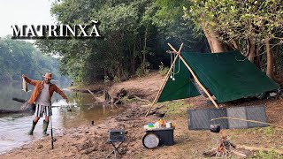 Acampamento com muita CHUVA e Varinha EMBORCANDO 🙌🏽 voltando a rotina da CHUVARADA  BLUETTIBRASIL [upl. by Assili]