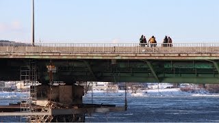 Fermeture du pont Dubuc pour le maire de Saguenay cest la sécurité avant tout [upl. by Yraeht]