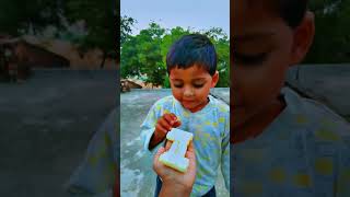 Chips bolate Hain beta🍫😜😜funny ytstudieo youtubeshorts trending [upl. by Oirrad]