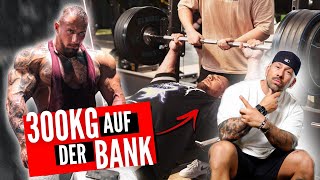 LEONIDAS ARKONA wird 300kg Bankdrücken wenn er [upl. by Florio]