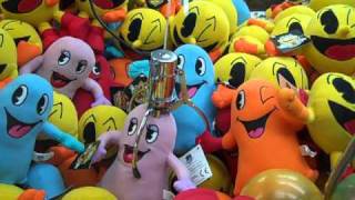 PacMan Claw machine 1 1 of 2 [upl. by Irrahs]