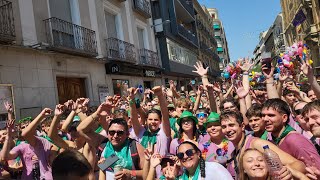 Cabalgata tras el cohete en Huesca fiesta y más fiesta [upl. by Clarhe]