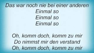 Beatles  Komm Gib Mir Deine Hand Lyrics [upl. by Hairu]