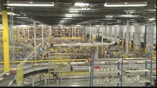 Columbia Amazon facility hires 1000 workers to meet holiday demands and is still looking for more [upl. by Odele]