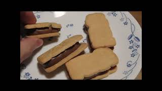 Keebler E L Fudge Double Stuffed Cookie cookies [upl. by Now491]