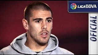 Entrevista  Interview Víctor Valdés  portero del FC Barcelona [upl. by Lawson]